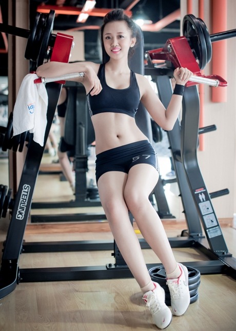 放荡贱妇的麻麻小说